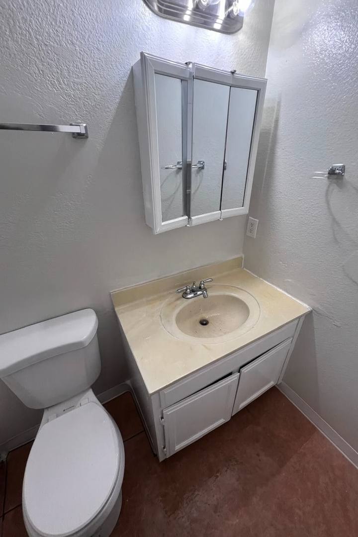 Apartment for rent at 1508 W Florence Ave, Los Angeles, CA 90047