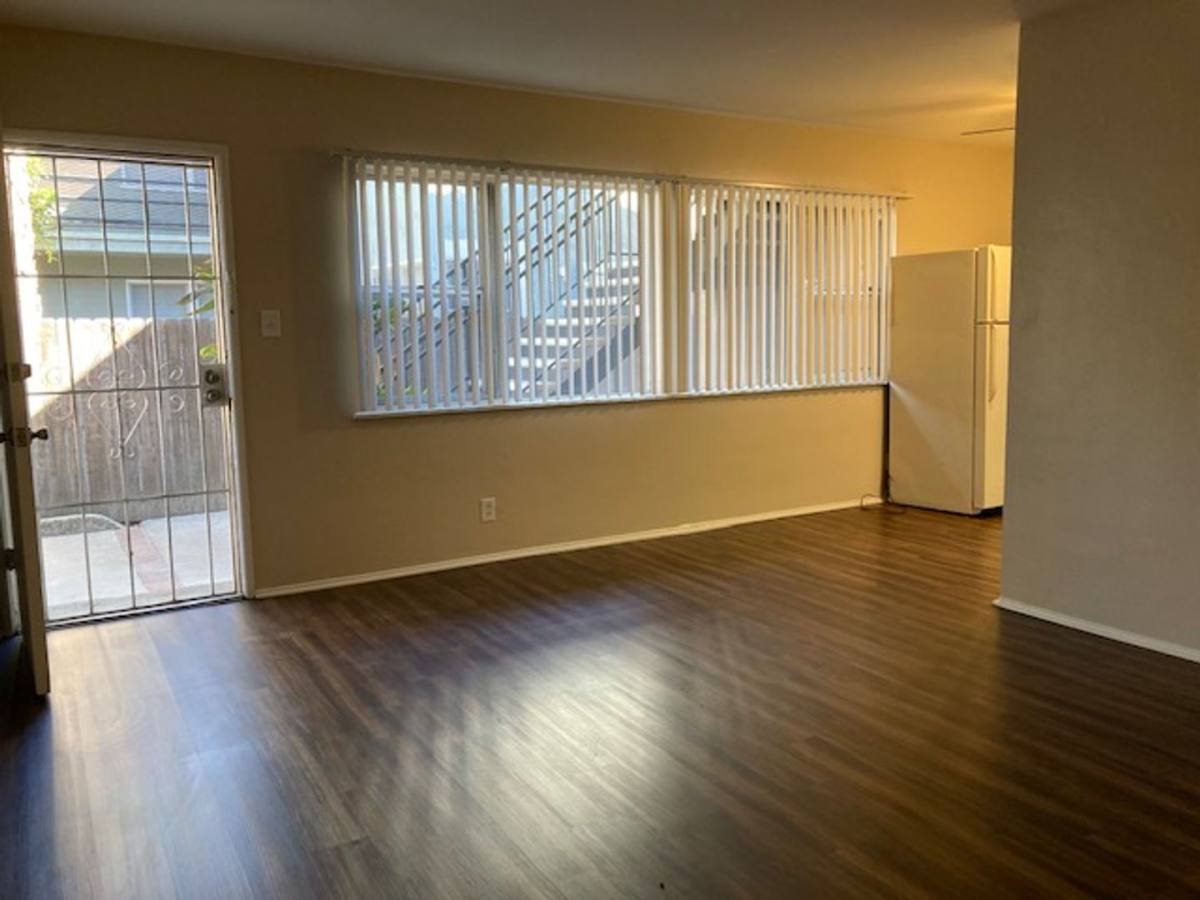 Apartment for rent at 1154 E 3rd St, Long Beach, CA 90802