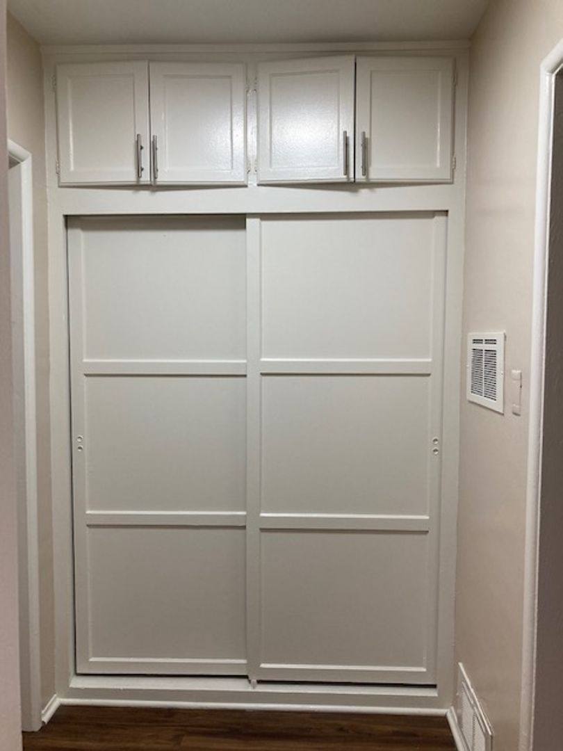 Apartment for rent at 1154 E 3rd St, Long Beach, CA 90802