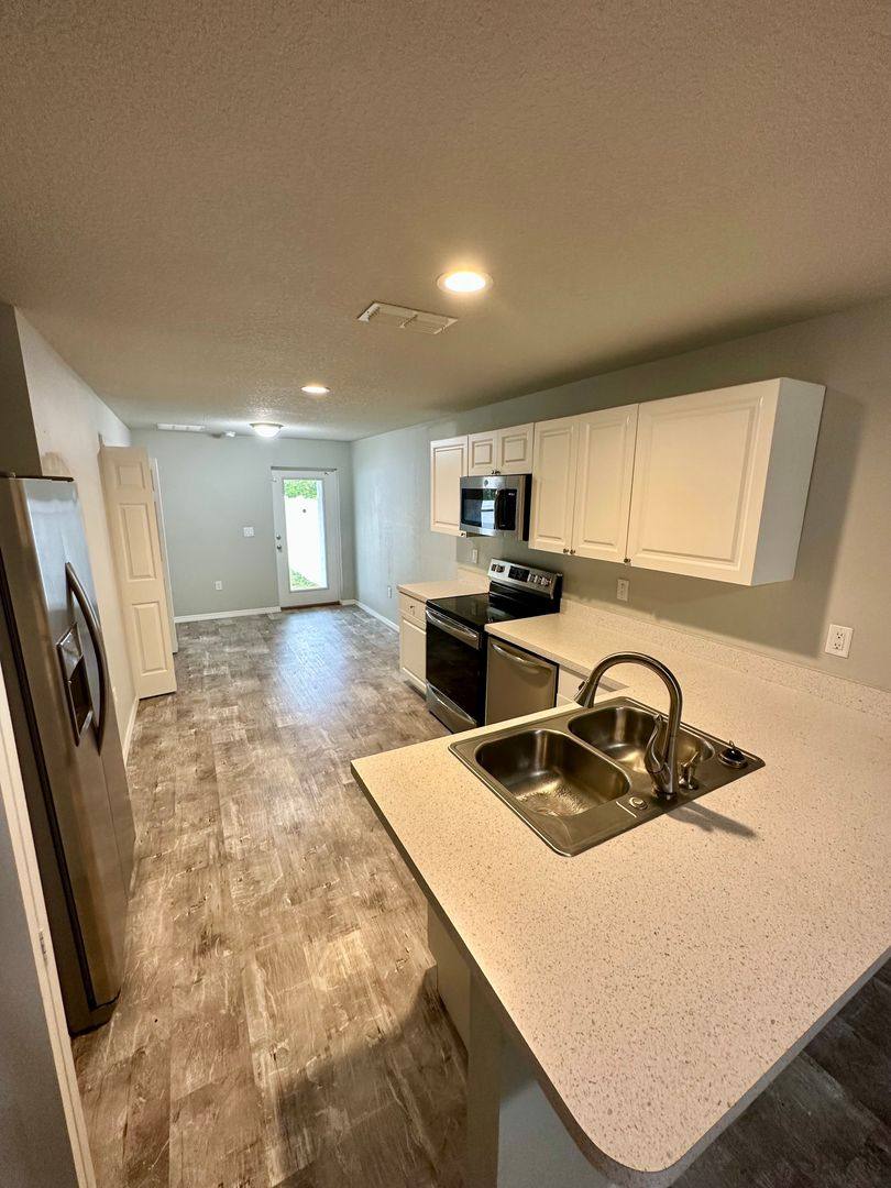 Apartment for rent at 2027 2029 Guava Dr, Edgewater, FL 32141
