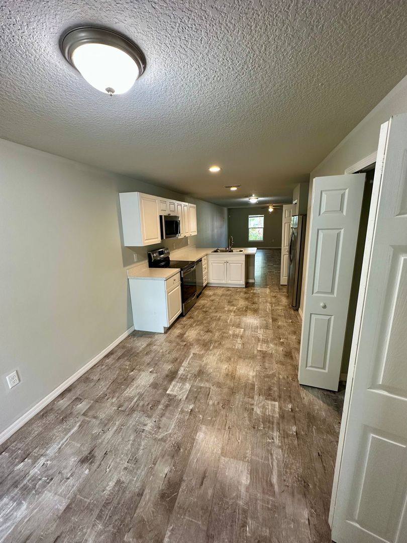 Apartment for rent at 2027 2029 Guava Dr, Edgewater, FL 32141