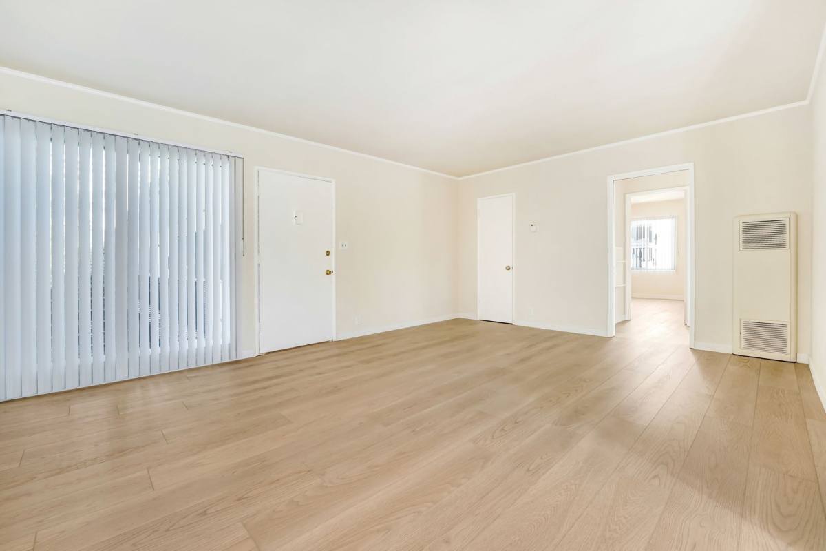 Apartment for rent at 500 California Ave, Santa Monica, CA 90403