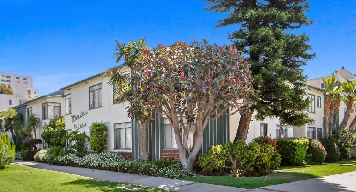 Apartment for rent at 500 California Ave, Santa Monica, CA 90403