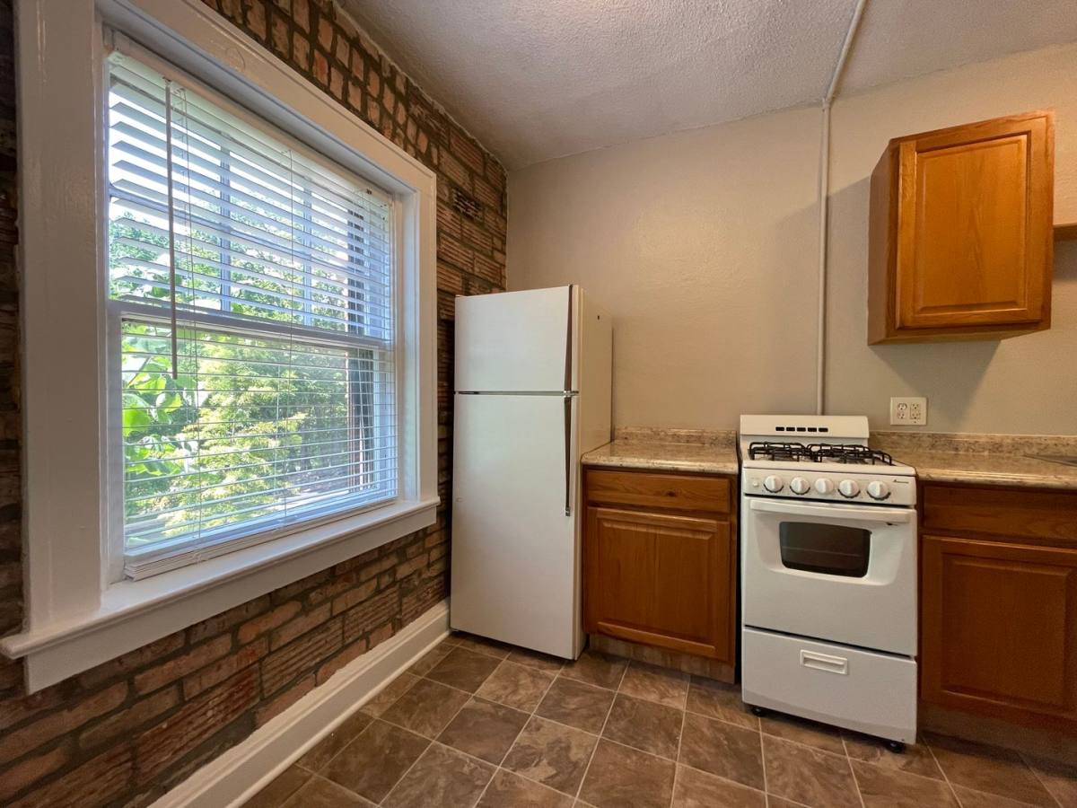 Apartment for rent at 1301-21 Valentine Road, 3801-07 Terrace St, Kansas City, MO 64111