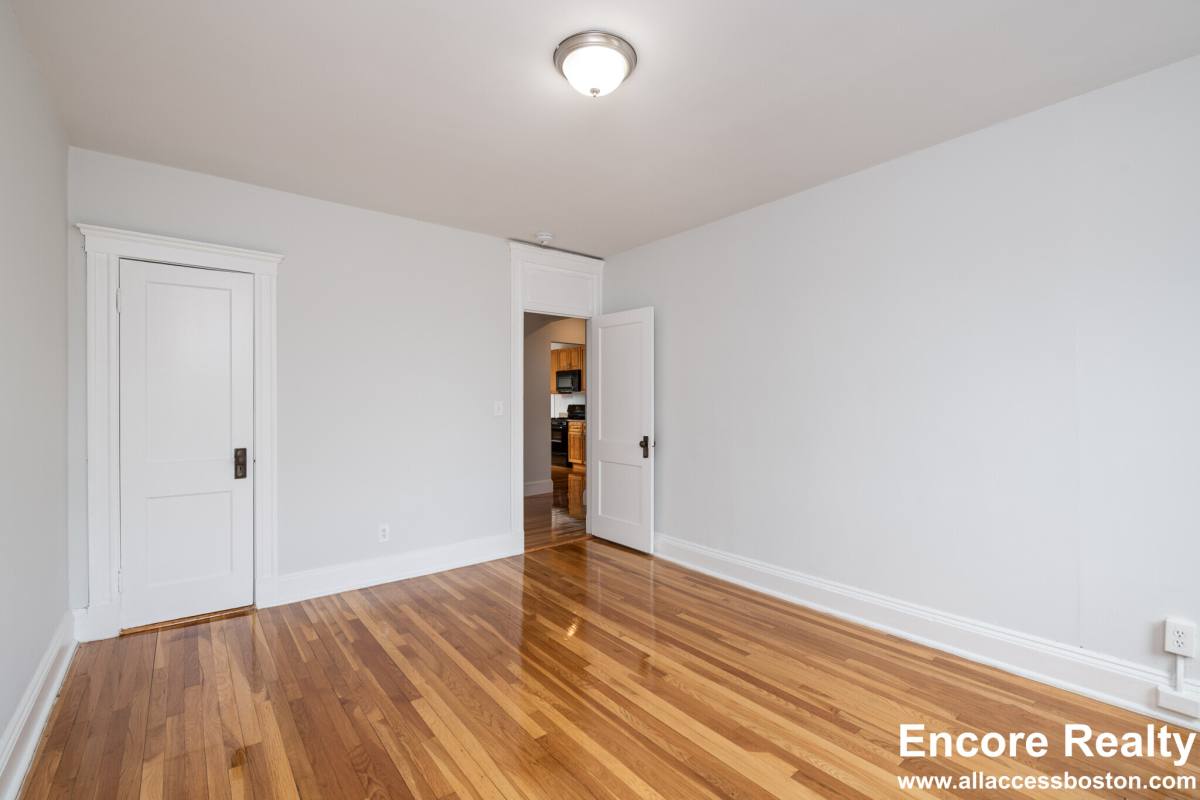 Apartment for rent at 286 Chestnut Hill Ave #25, Brighton, MA 02135