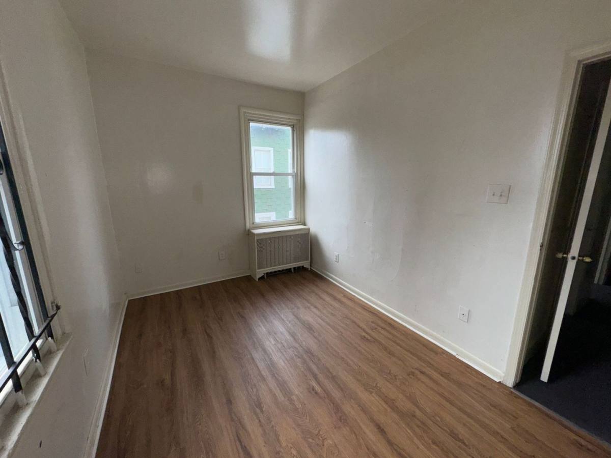 Apartment for rent at 1016 Pine St, Darby, PA 19023