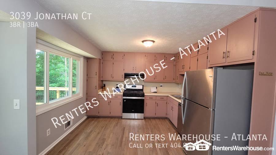 House for rent at 3039 Jonathan Court, Snellville, GA 30039