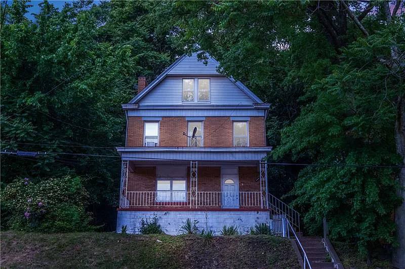 Apartment for rent at 299 N Balph Ave #2, Pittsburgh, PA 15202