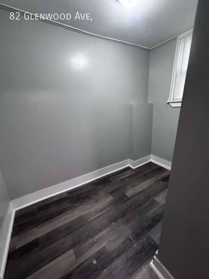 Apartment for rent at 82 Glenwood Ave, Yonkers, NY 10701