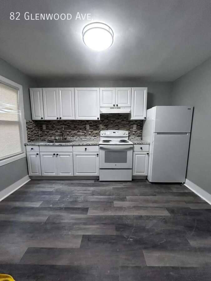 Apartment for rent at 82 Glenwood Ave, Yonkers, NY 10701