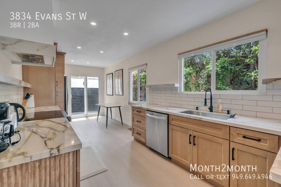 House for rent at 3834 Evans St W, Los Angeles, CA 90027