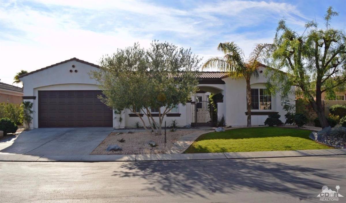 House for rent at 105 Rubino Court, Palm Desert, CA 92211