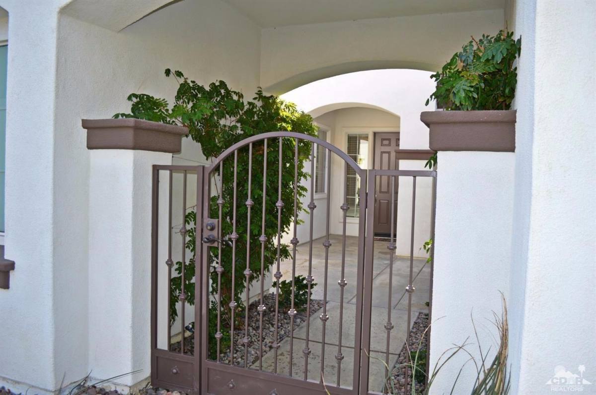 House for rent at 105 Rubino Court, Palm Desert, CA 92211