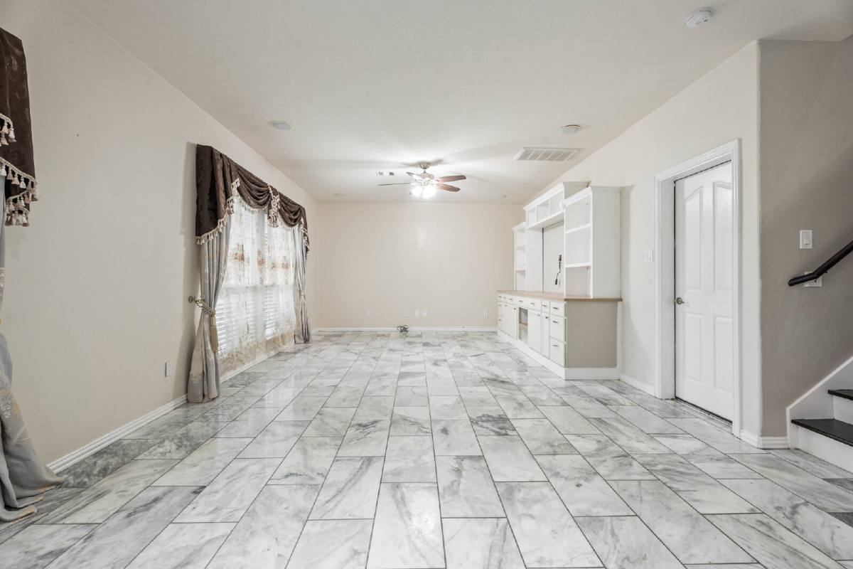 House for rent at 6605 Fallen Breeze Lane, Dickinson, TX 77539