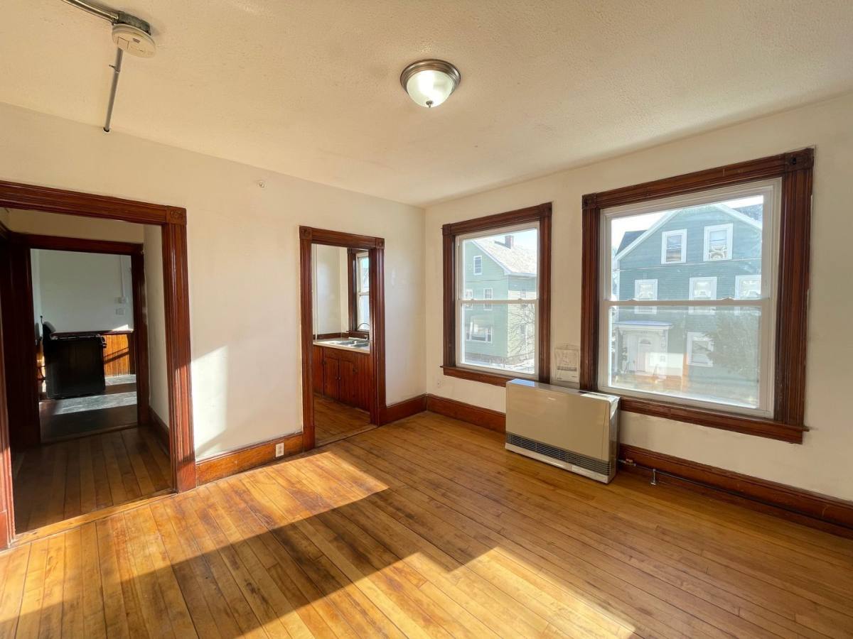 Apartment for rent at 457 Beech St #2, Manchester, NH 03103
