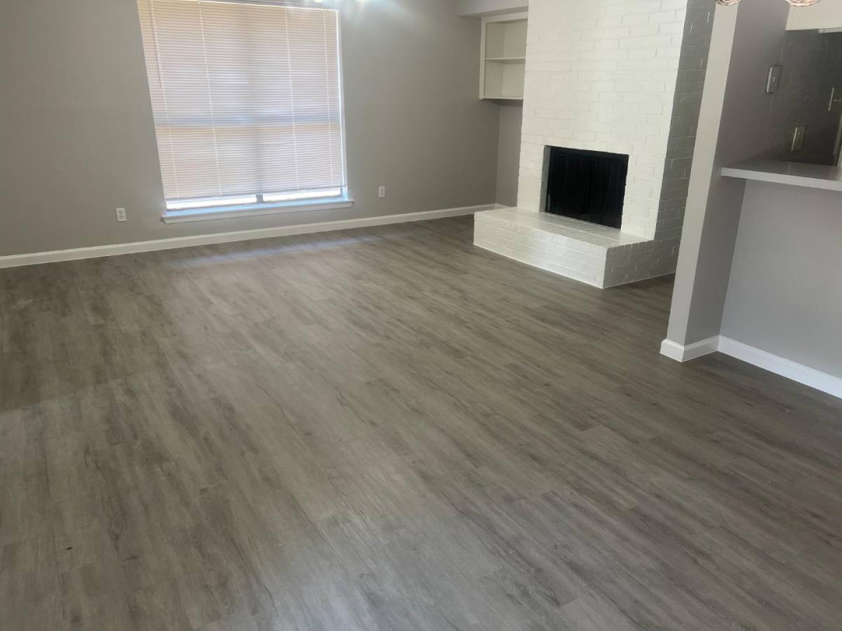 Apartment for rent at 119-121 Wildwood #119, Duncanville, TX 75137