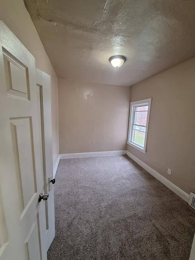 Apartment for rent at 3438 E 140 #4, Cleveland, OH 44120
