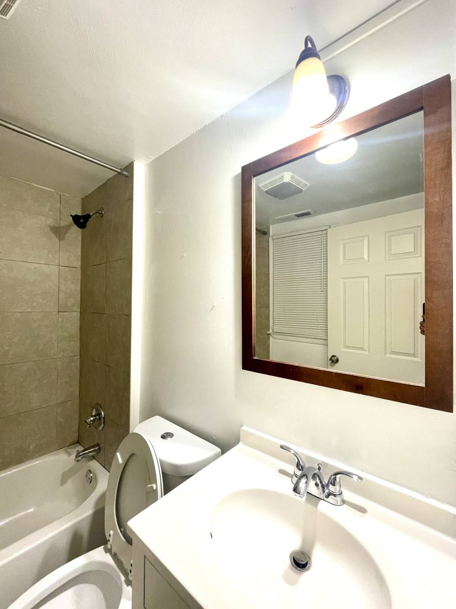 Apartment for rent at 1317 18th St, Chesapeake, VA 23324