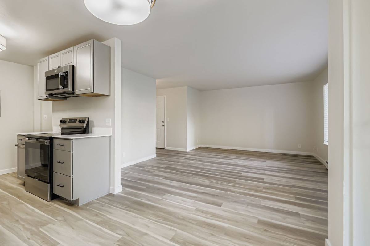 Apartment for rent at 5620-5624 183rd St SW, Lynnwood, WA 98037