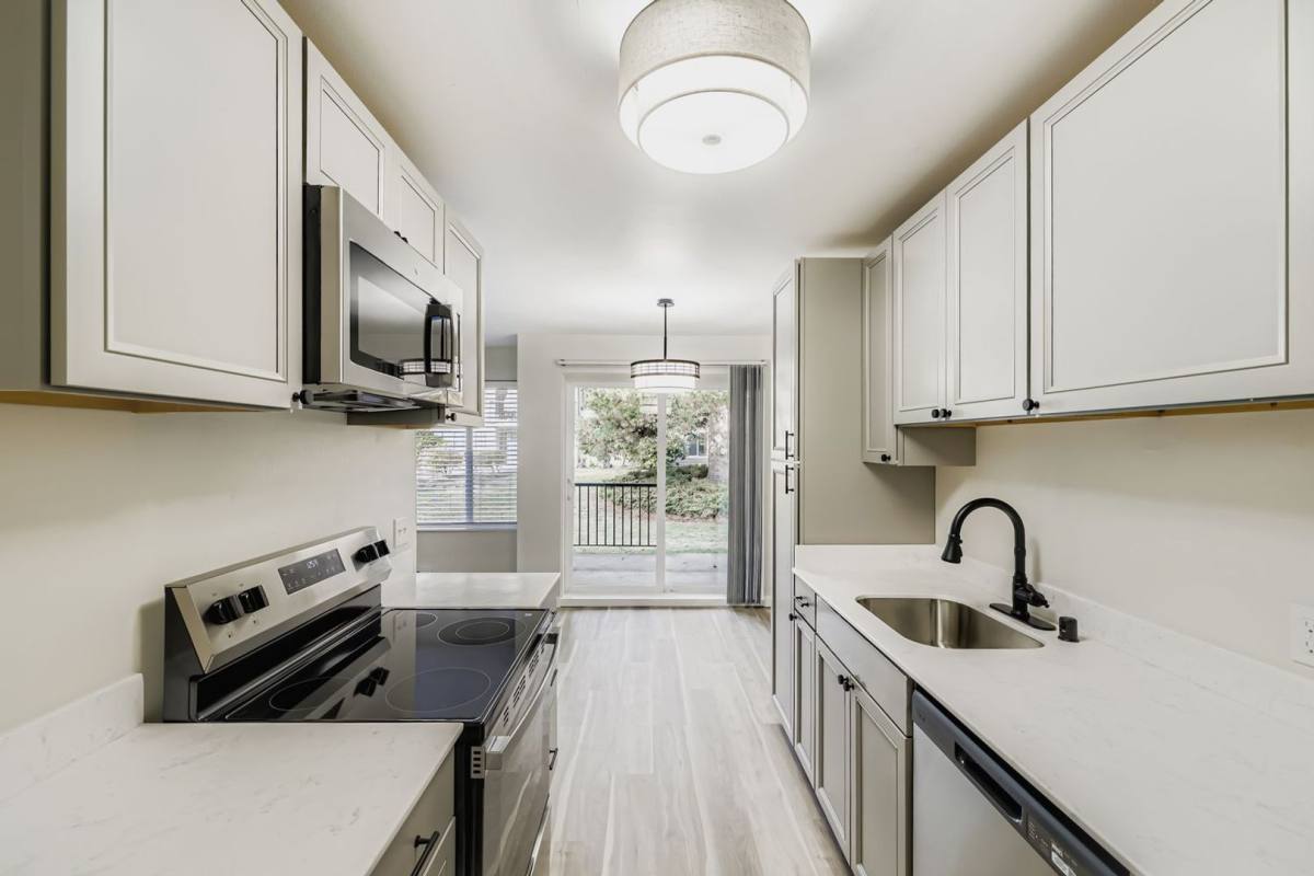 Apartment for rent at 5620-5624 183rd St SW, Lynnwood, WA 98037