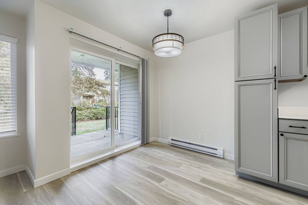 Apartment for rent at 5620-5624 183rd St SW, Lynnwood, WA 98037