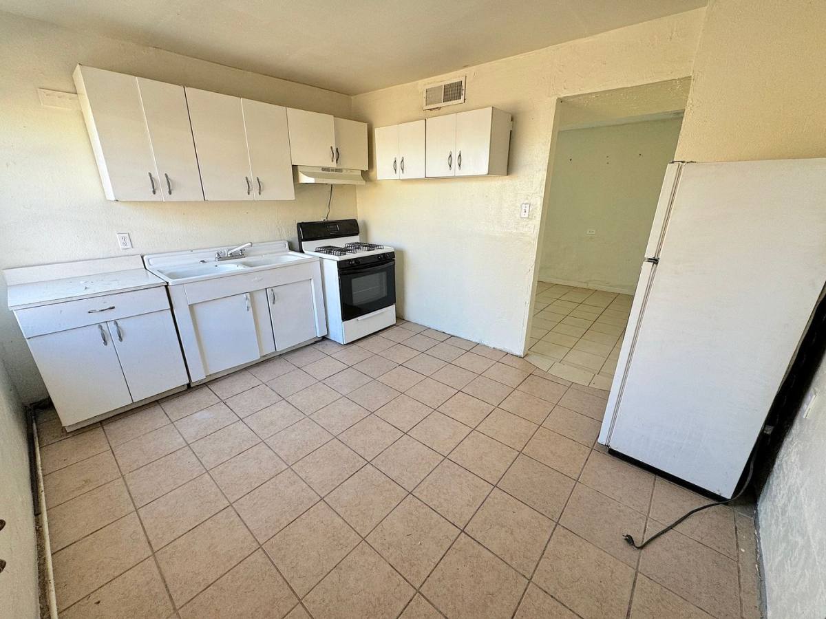Apartment for rent at 8506 Winchester, El Paso, TX 79907