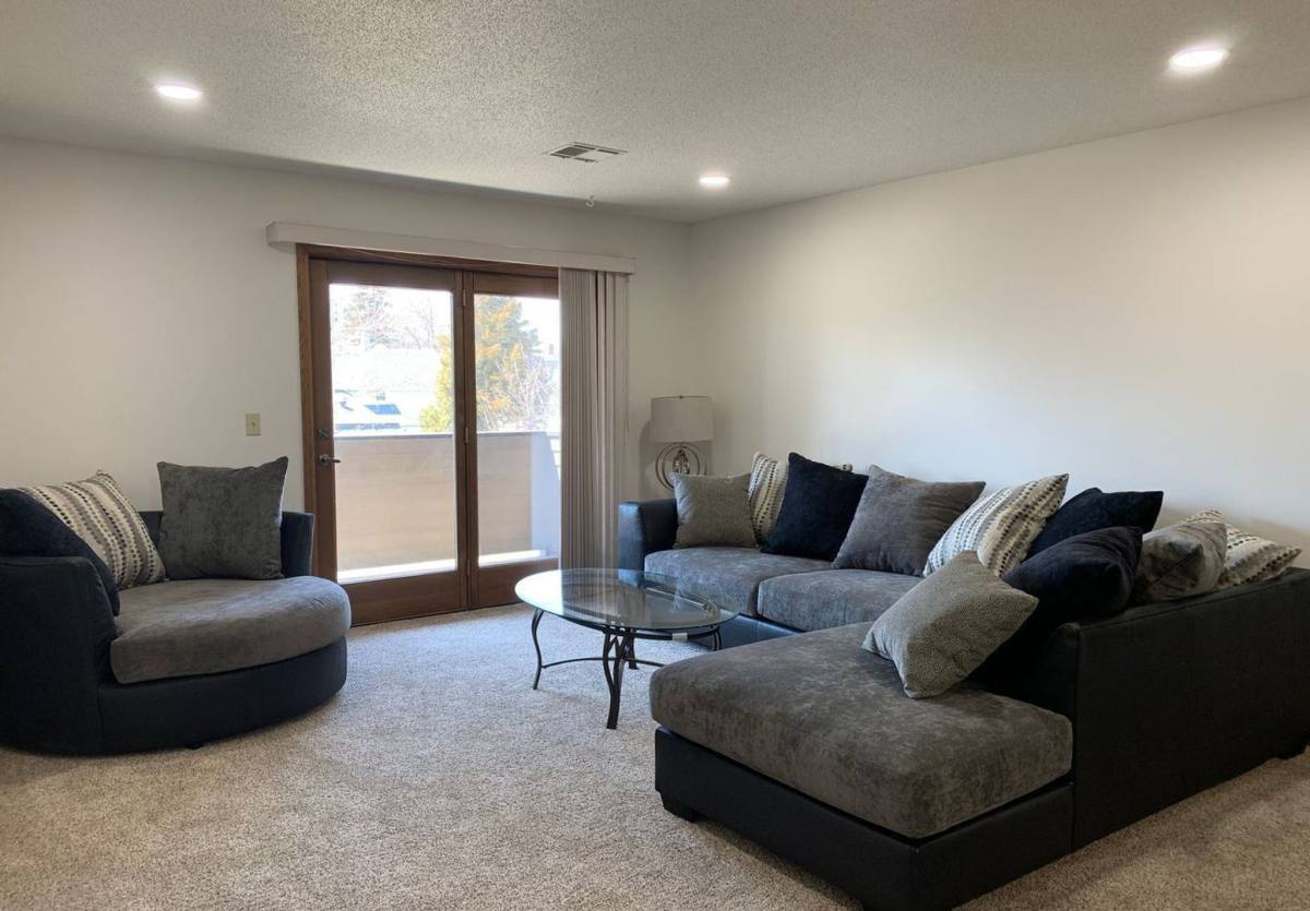 Apartment for rent at 647 S Main Ave, Sioux Falls, SD 57104