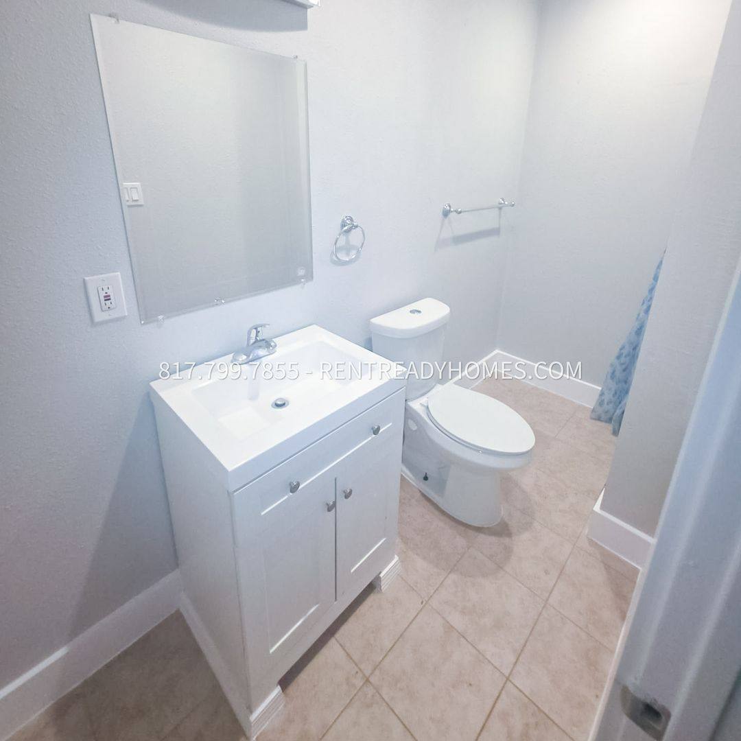 House for rent at 8307 Forest Ridge Dr, San Antonio, TX 78239