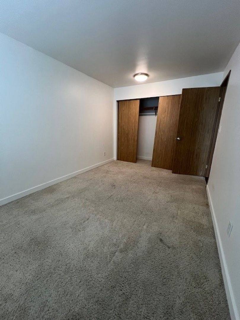 Apartment for rent at 10301 Greenwood Ave N, Seattle, WA 98133