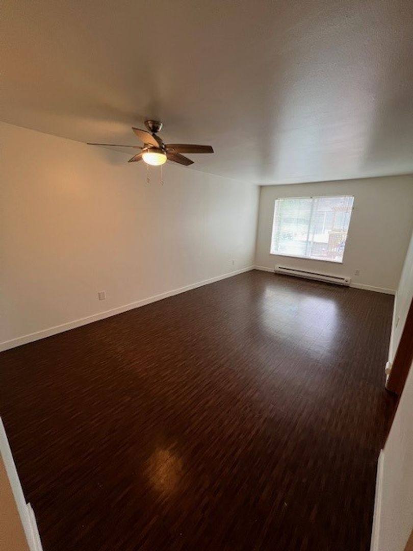 Apartment for rent at 10301 Greenwood Ave N, Seattle, WA 98133
