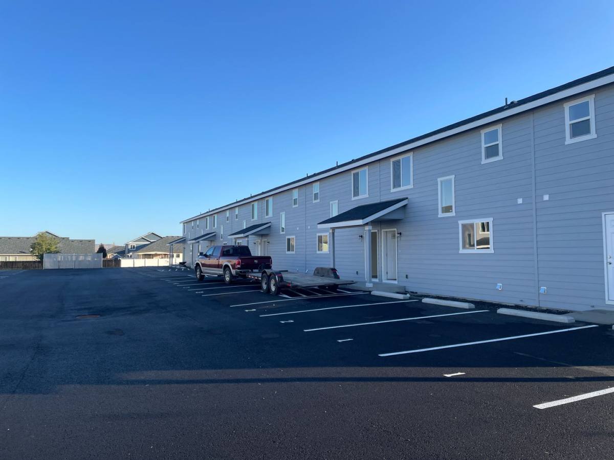Apartment for rent at 807 3rd Ave NE, Ephrata, WA 98823