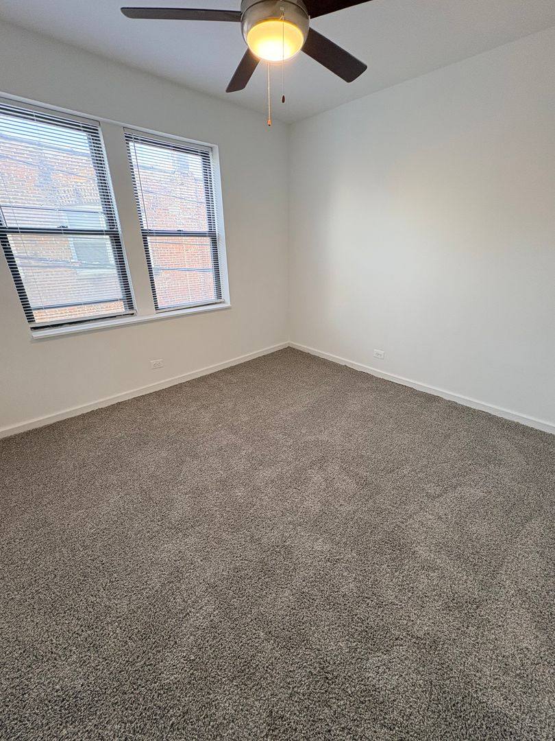 Apartment for rent at 5500 W Washington Blvd, Chicago, IL 60644