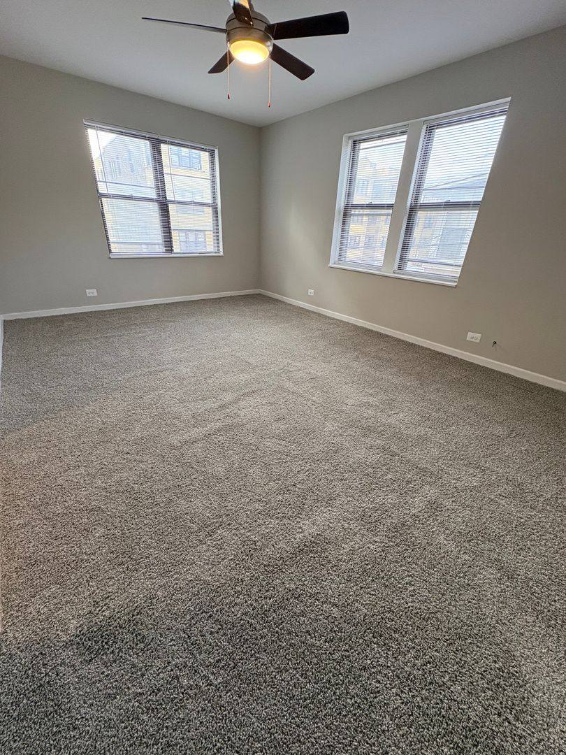 Apartment for rent at 5500 W Washington Blvd, Chicago, IL 60644