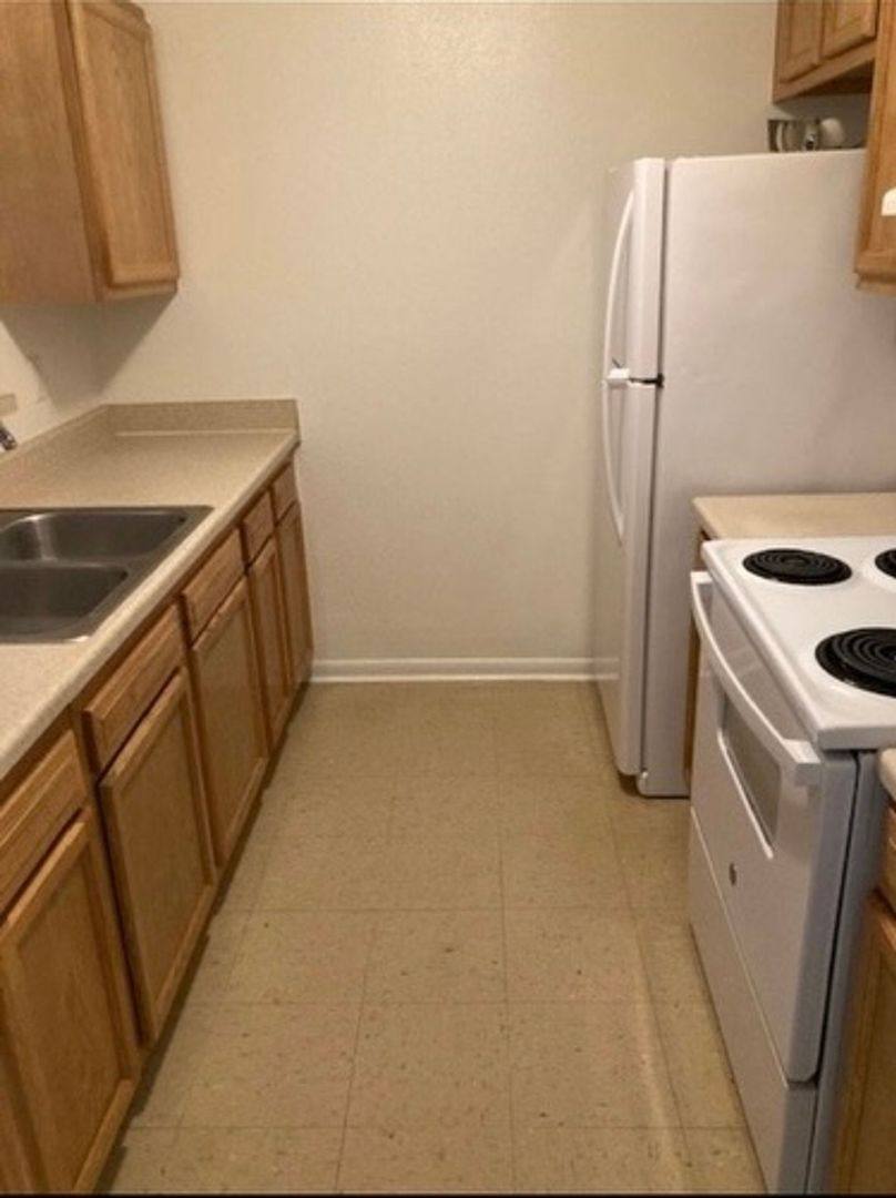 Apartment for rent at 1021 W Port St, Abbeville, LA 70510