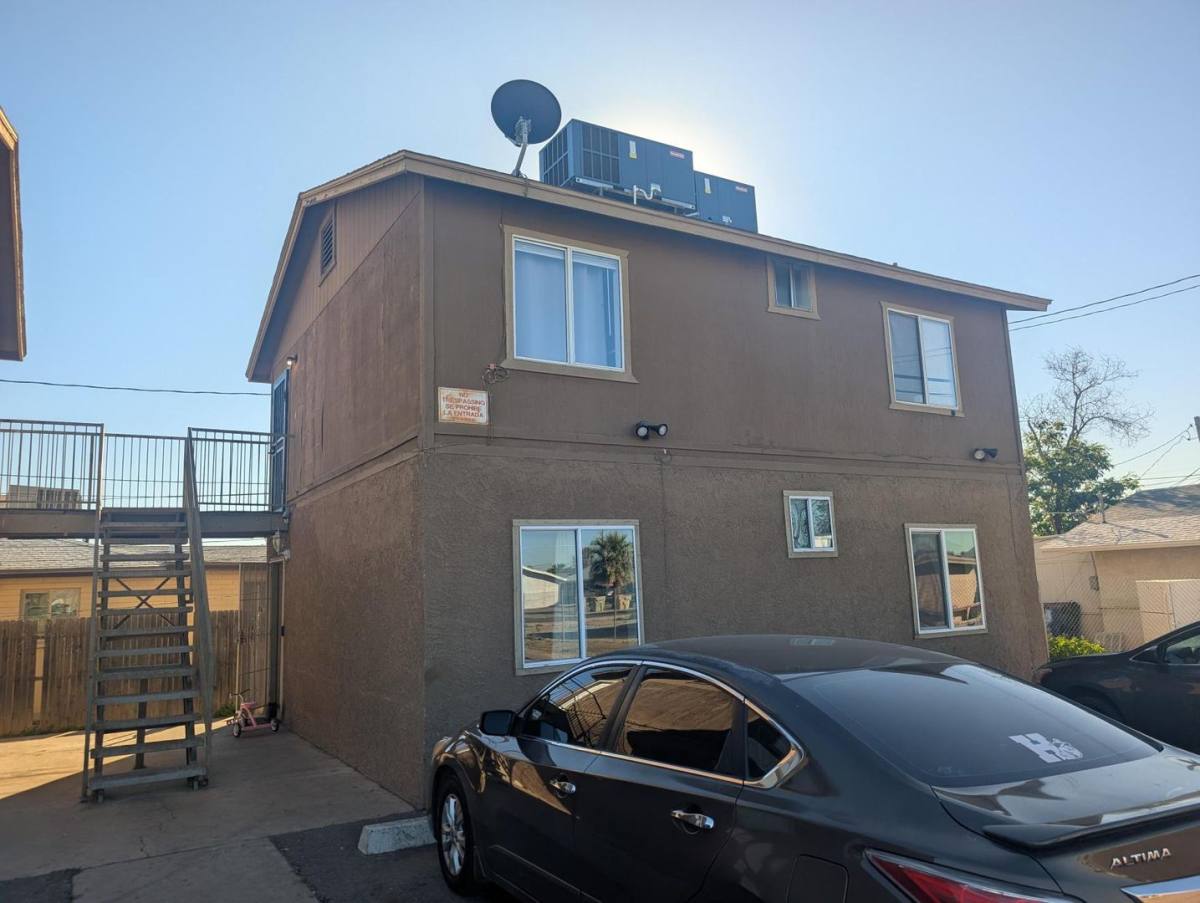 Apartment for rent at 7160 N 53rd Ave, Glendale, AZ 85301