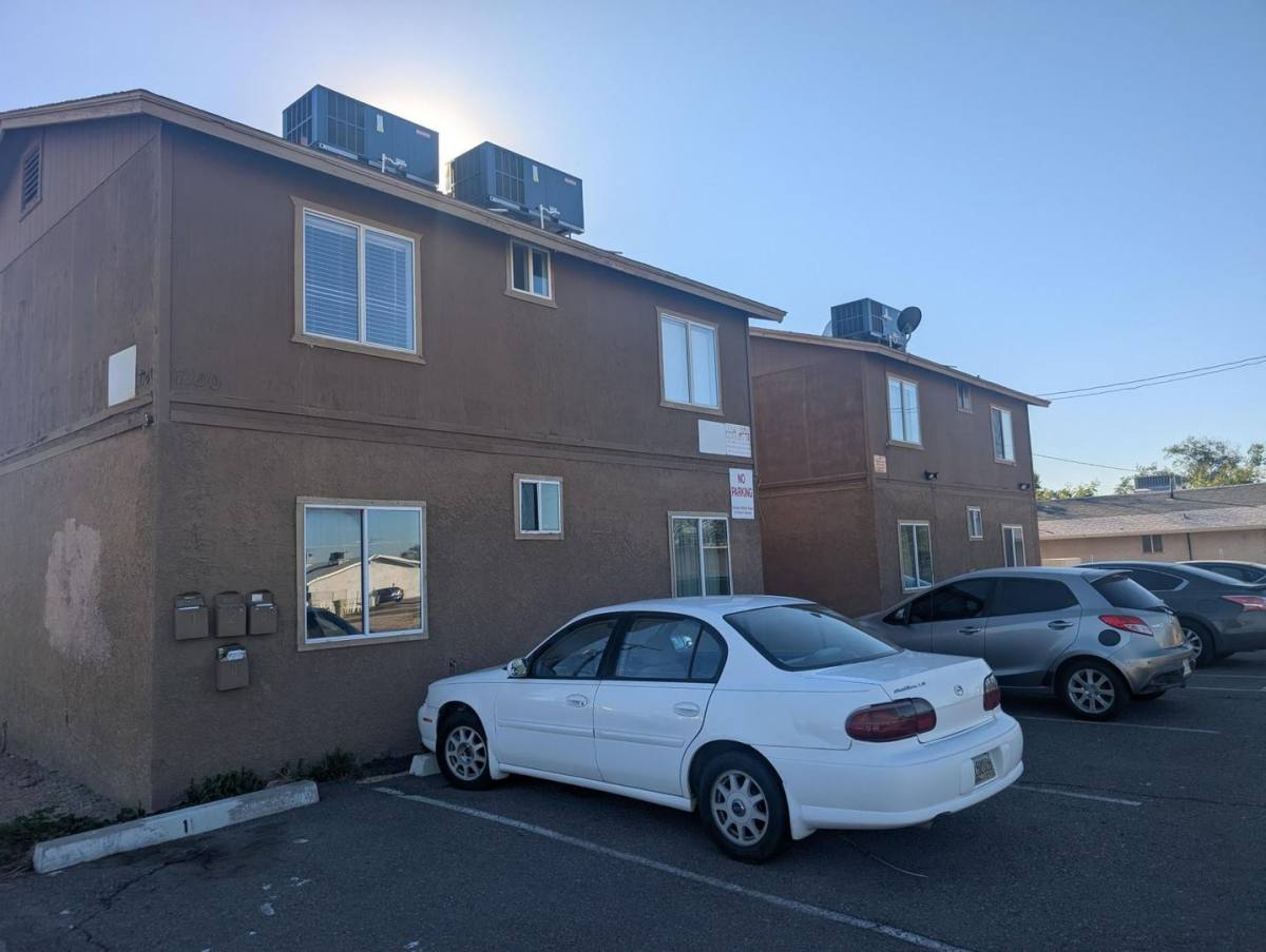 Apartment for rent at 7160 N 53rd Ave, Glendale, AZ 85301