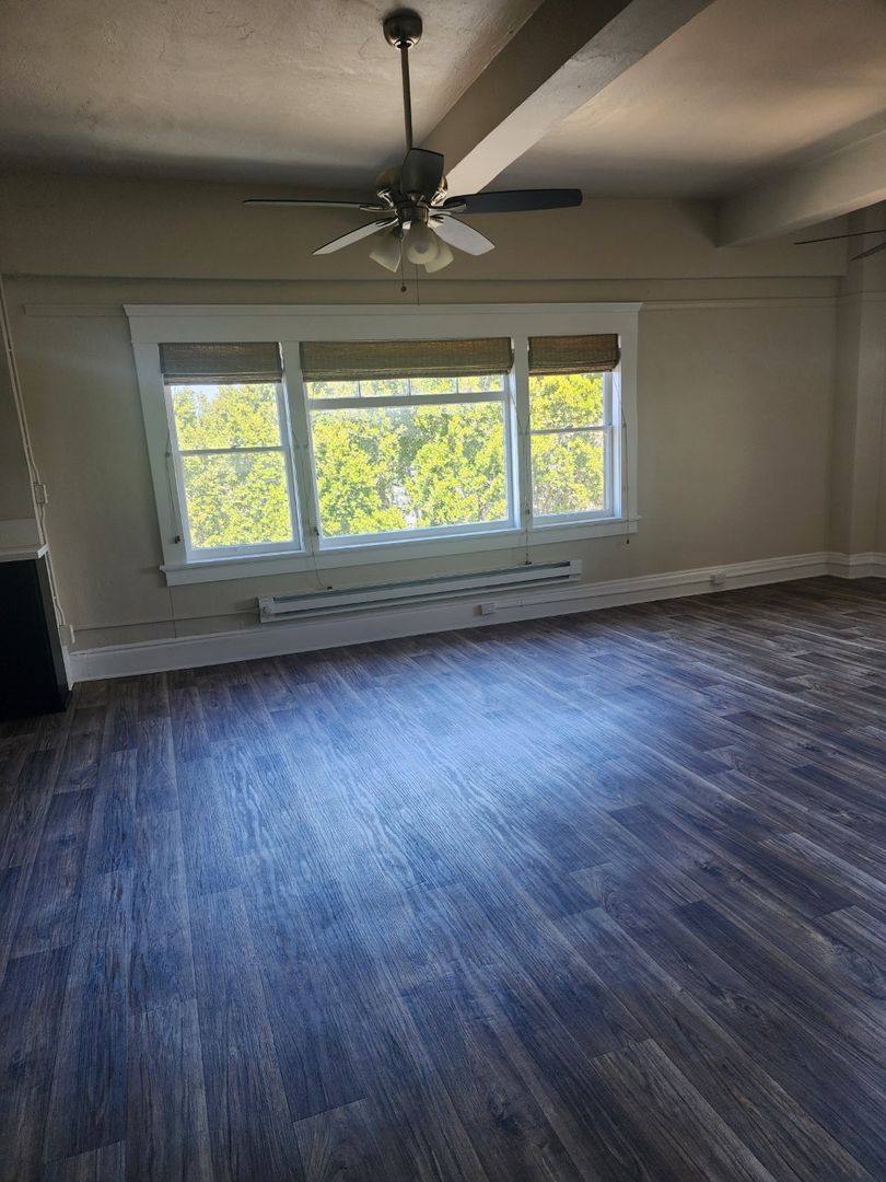 Apartment for rent at 2331 E St, San Diego, CA 92102