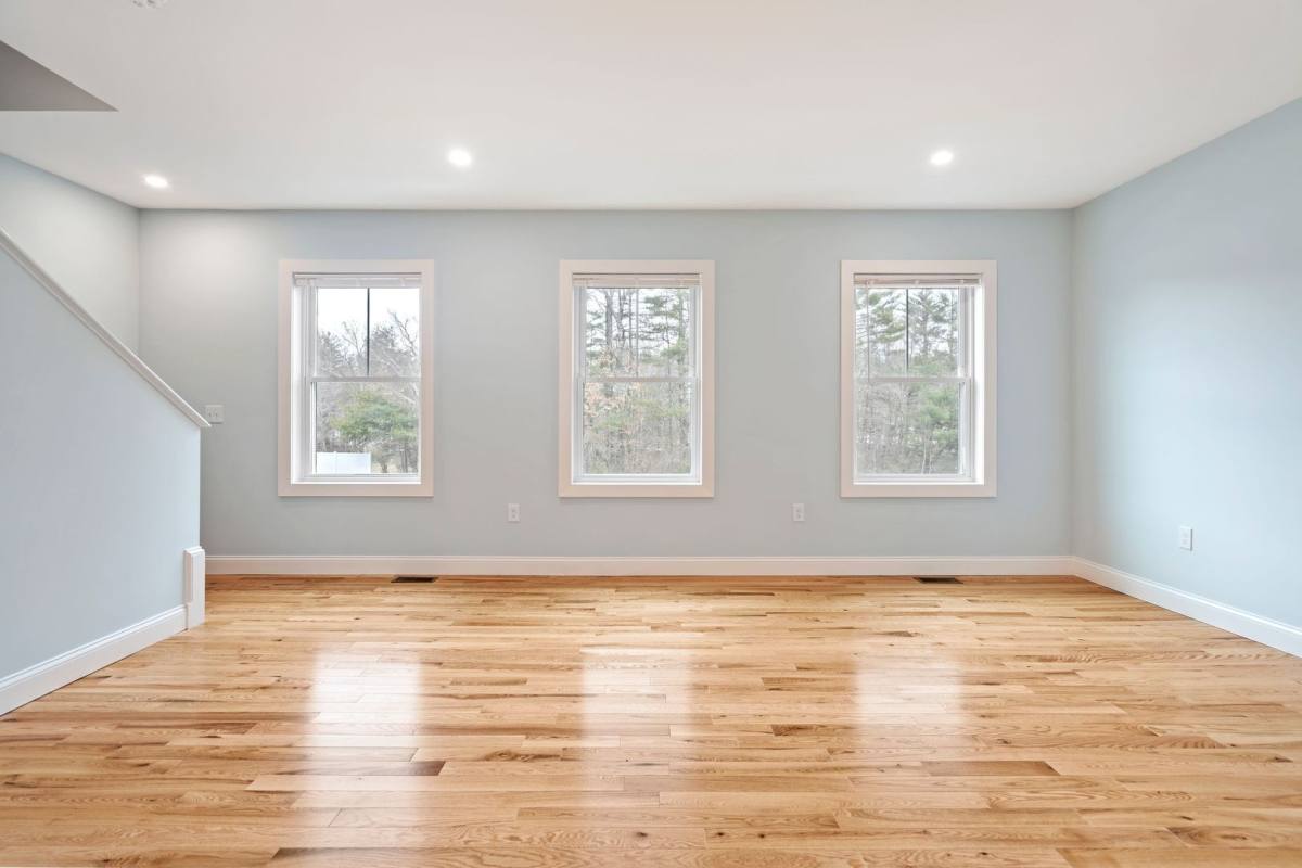 Townhouse for rent at 2 Lauren's Dr, South Berwick, ME 03908