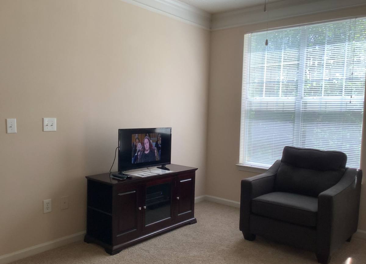 Apartment for rent at 2101 21st SE, Hickory, NC 28602