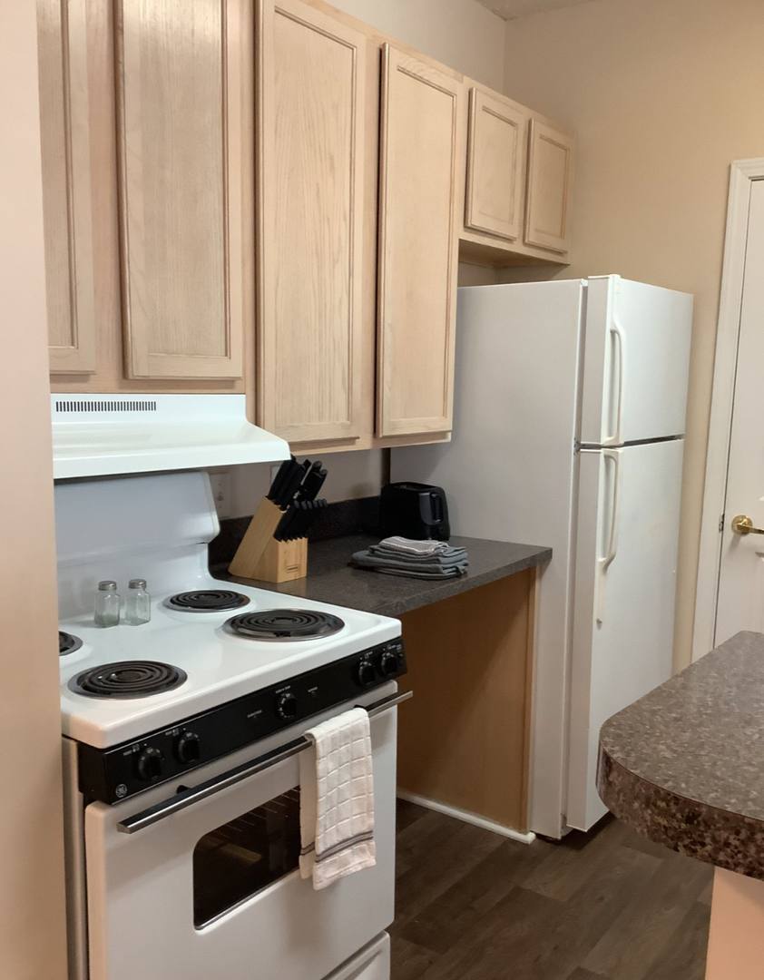Apartment for rent at 2101 21st SE, Hickory, NC 28602
