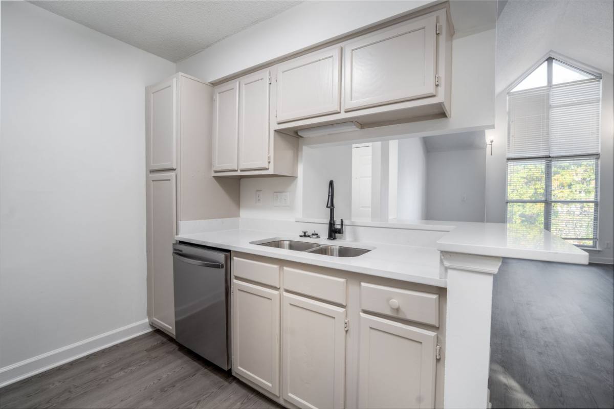 Apartment for rent at 1107 W McGee St, Greensboro, NC 27403
