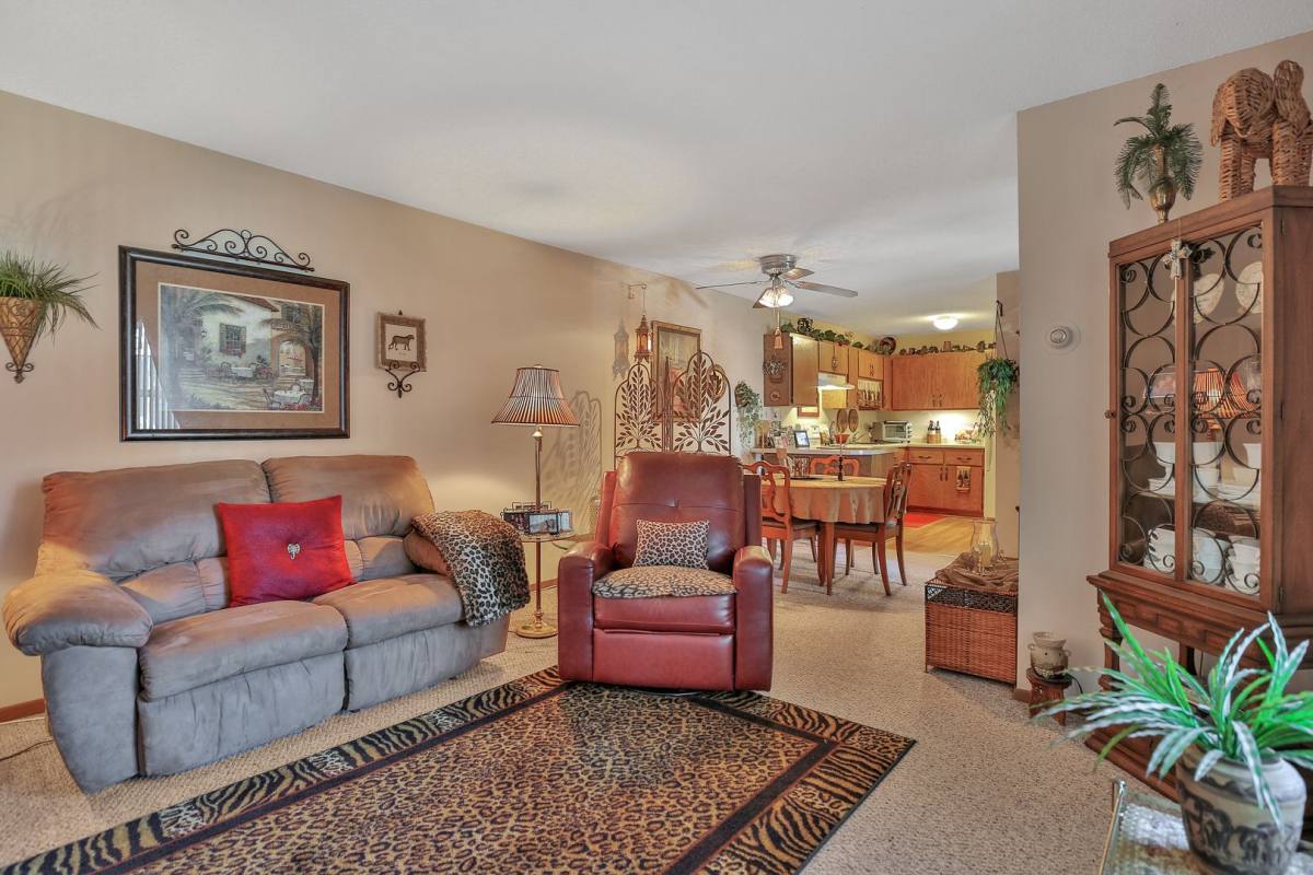 Apartment for rent at 1745 Granada Ave N, Saint Paul, MN 55128