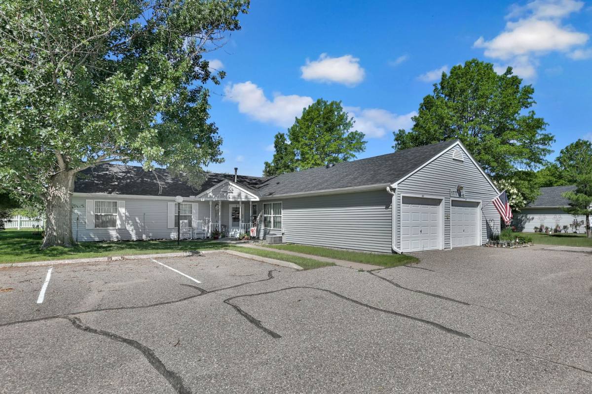 Apartment for rent at 1745 Granada Ave N, Saint Paul, MN 55128