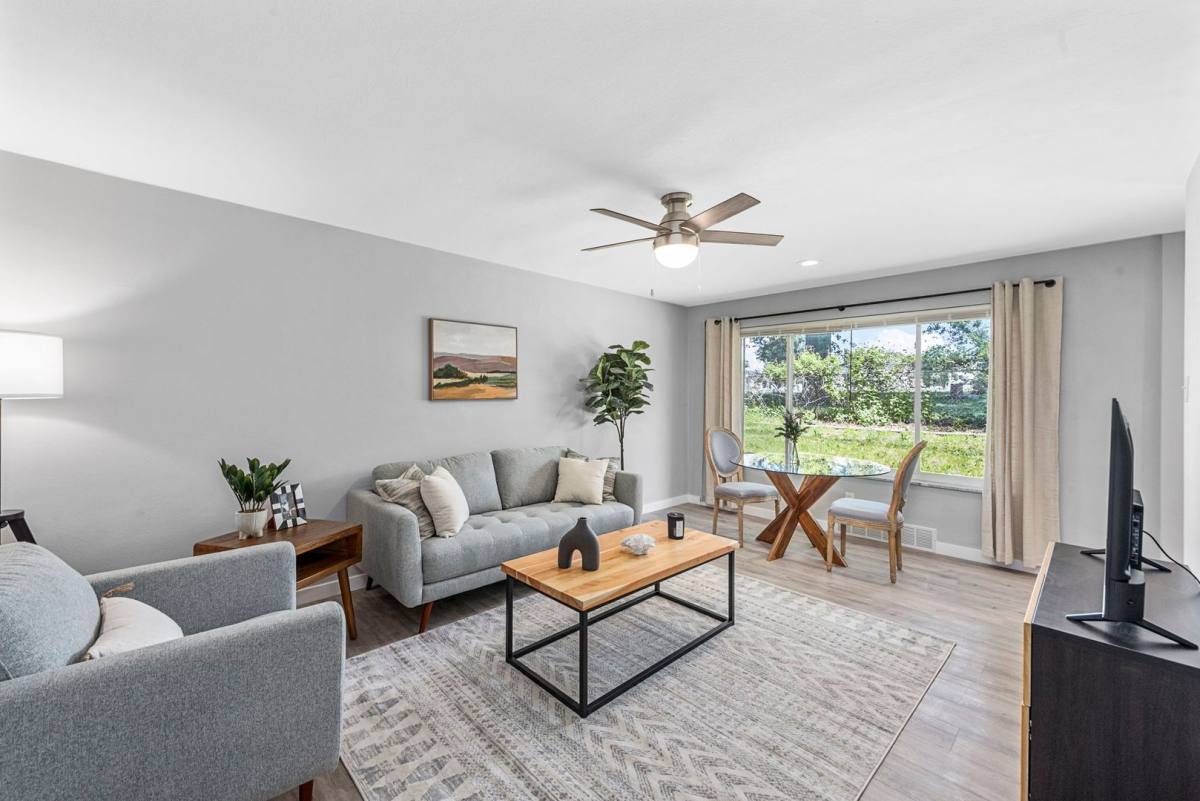 Apartment for rent at 7201-05 Gravois Ave, Saint Louis, MO 63116