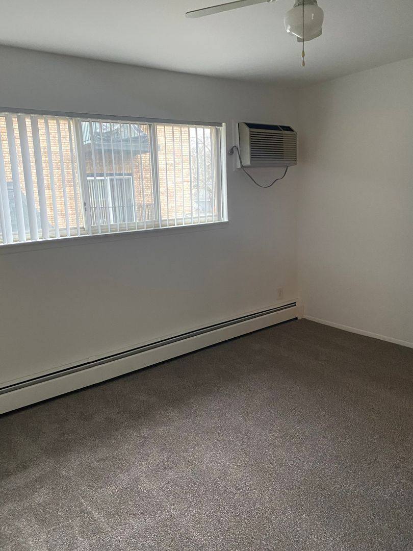 Apartment for rent at 2567 E Maple Rd, Birmingham, MI 48009