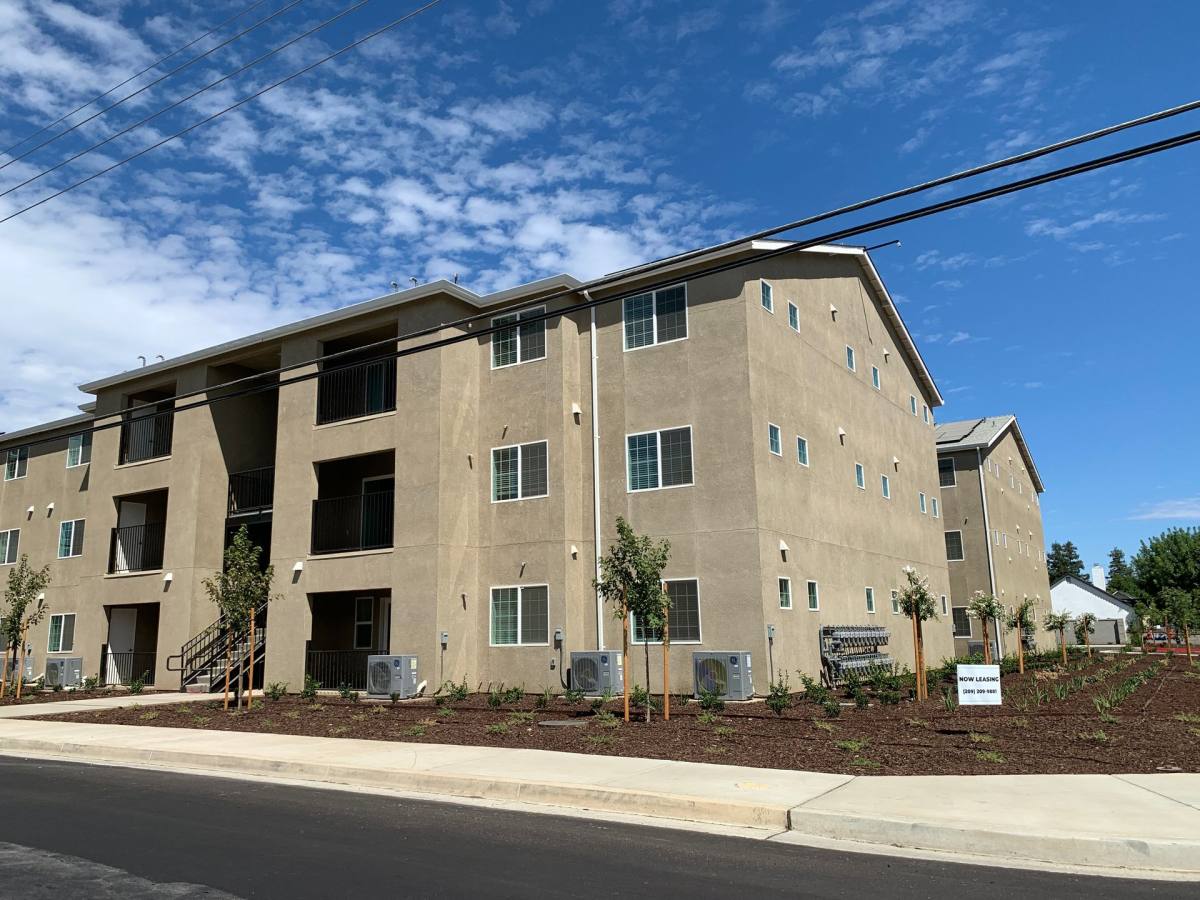 Apartment for rent at 2531 W Rumble Rd, Modesto, CA 95350