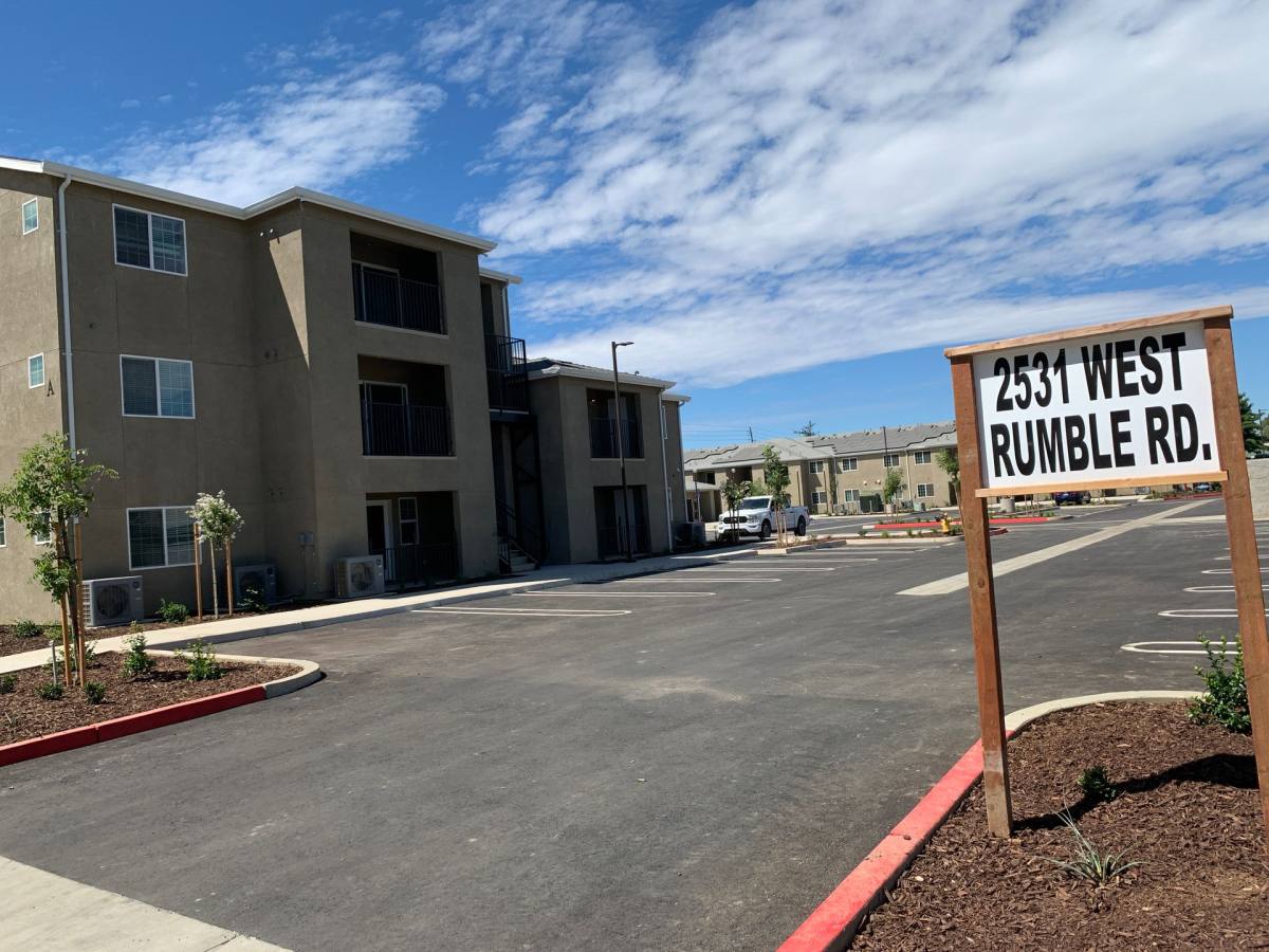 Apartment for rent at 2531 W Rumble Rd, Modesto, CA 95350