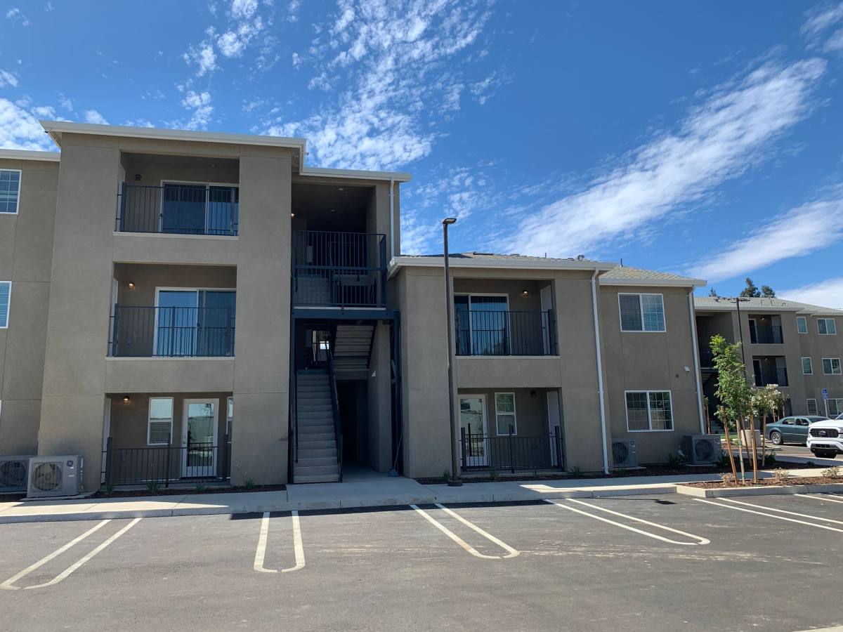 Apartment for rent at 2531 W Rumble Rd, Modesto, CA 95350