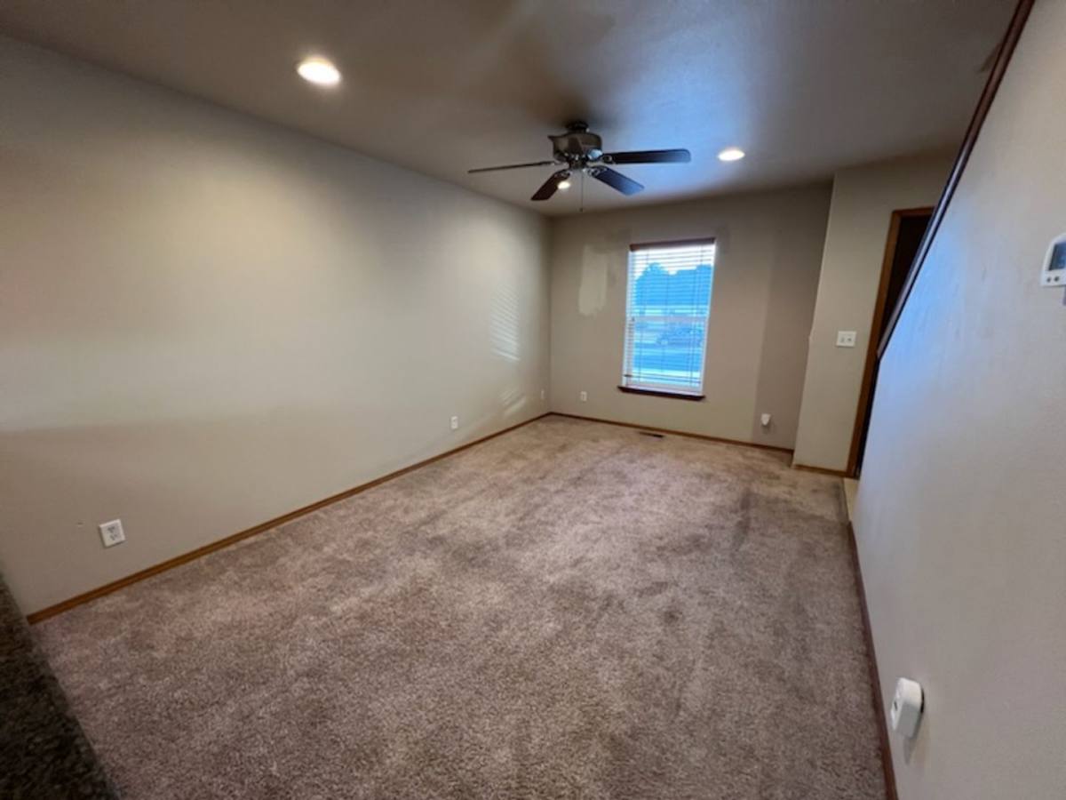 Apartment for rent at 435 E St NE, Quincy, WA 98848