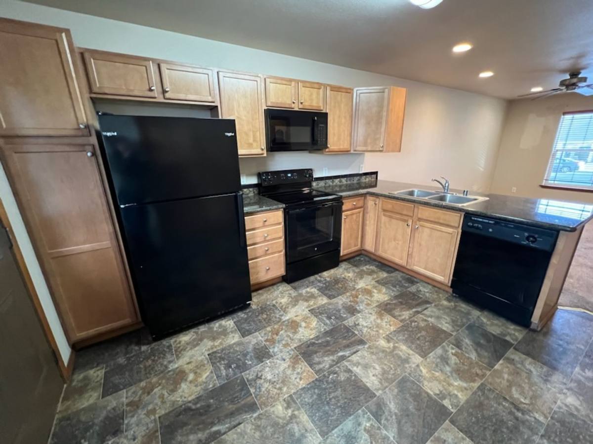 Apartment for rent at 435 E St NE, Quincy, WA 98848